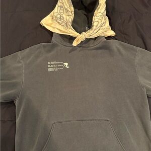 Hue Arcadia Heavyweight Hoodie With Built in Bandana Hood
